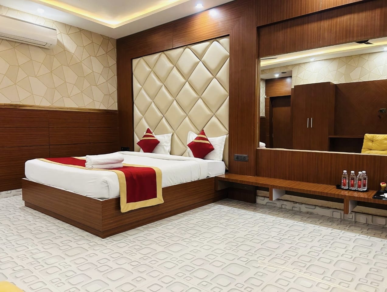 2 Bed Deluxe